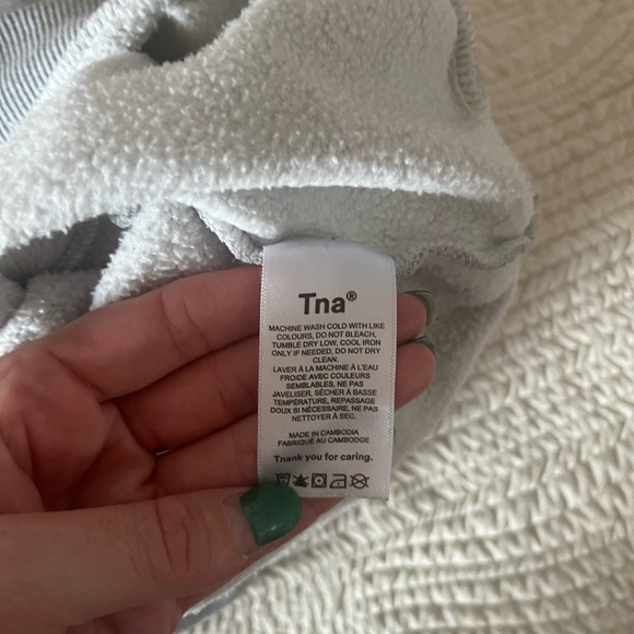 TNA Cozy Fleece Cropped 1/4 Zip Sweatshirt - Picture 3 of 12